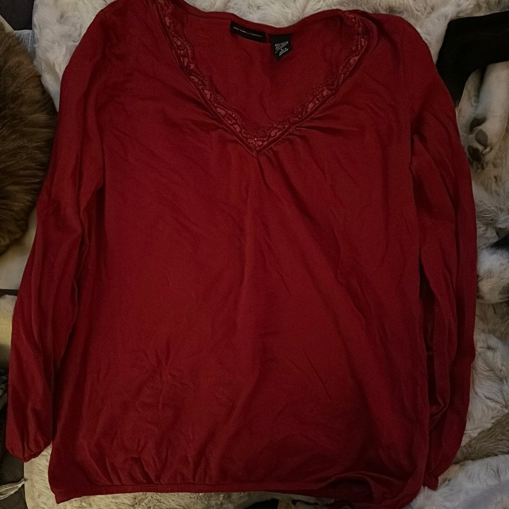 Red VNeck